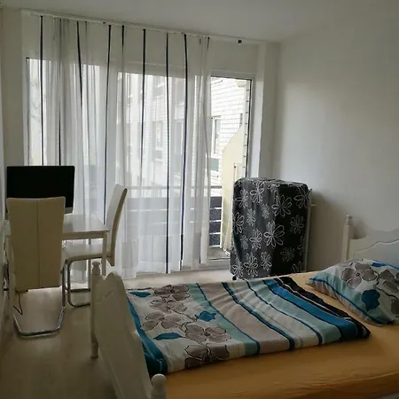 Business Holiday Uni Apartment *